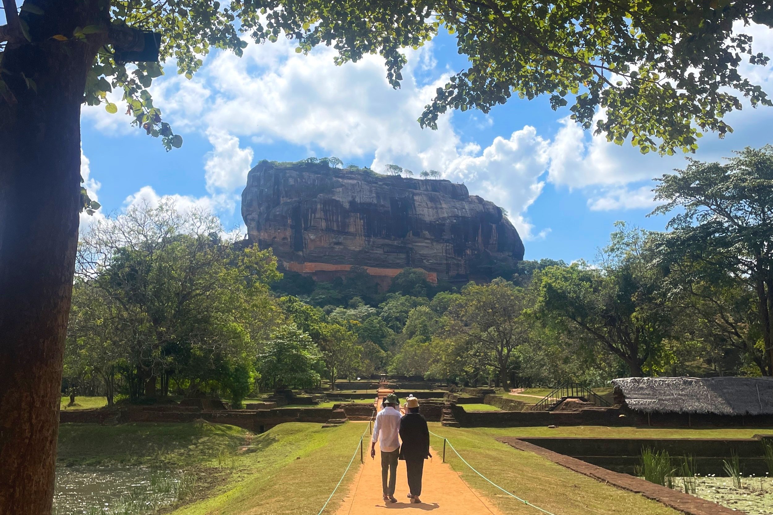 Romantic Sri Lanka Honeymoon Escape